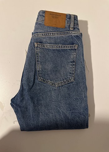 Gevşek Kesim Yırtık Kot Pantolon - Görsel 5