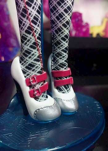 Monster High Monster High Frankie Home Ick