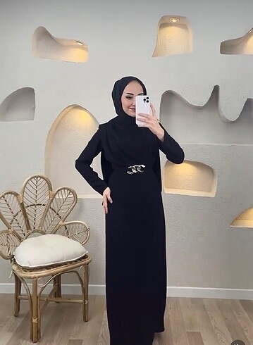 38 Beden siyah Renk Siyah kalem elbise