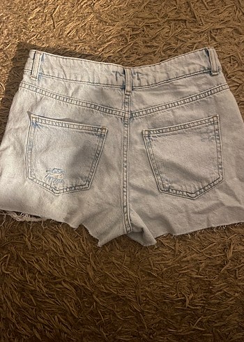 Düğmeli Gri Yıkamalı Kadın Kot Şort - Görsel 5