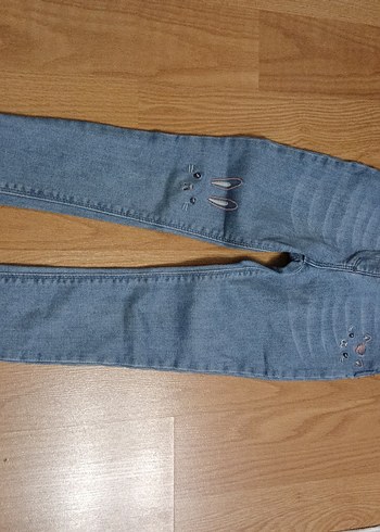 Nakışlı Kız Çocuk Kot Pantolon LC waikiki