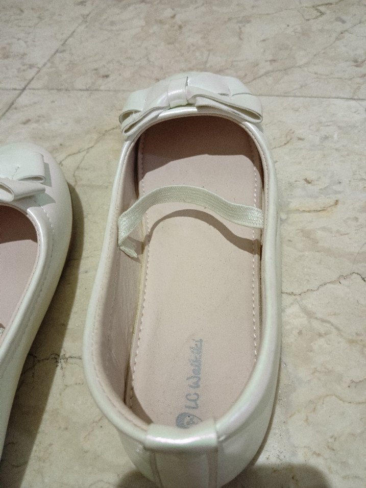 Fiyonk Detaylı Babet LC waikiki 34 numara - Görsel 5