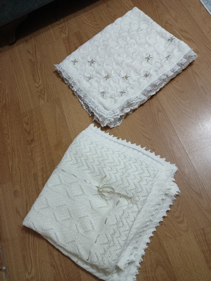 Nakışlı Beyaz  Bebek Battaniyesi  triko - Görsel 2