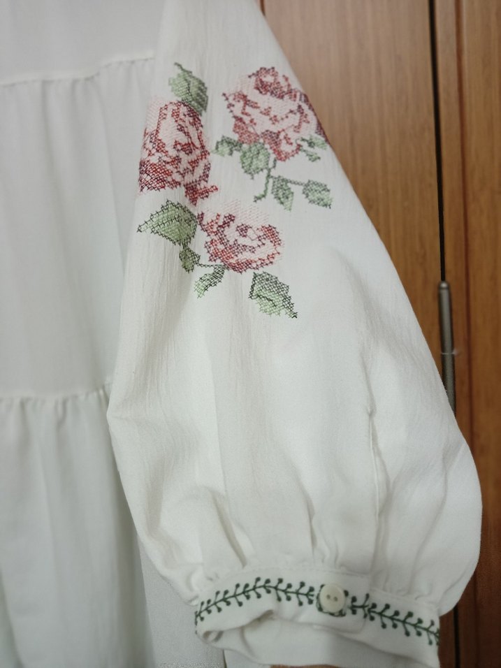 Nakışlı Beyaz Uzun Kollu Bohem Tunik LC waikiki 44 beden - Görsel 3