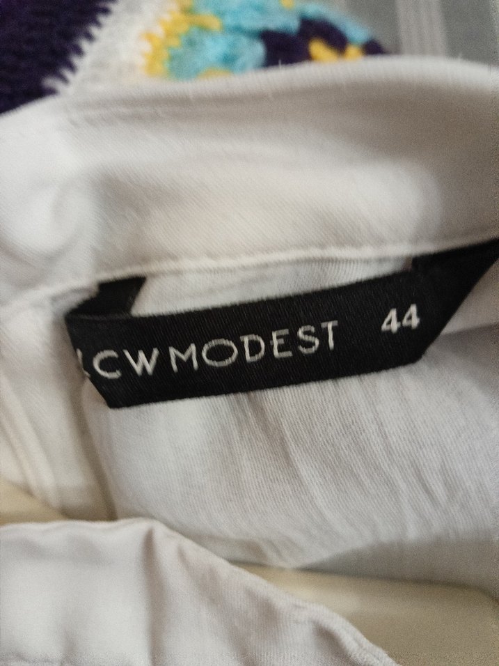 Nakışlı Beyaz Uzun Kollu Bohem Tunik LC waikiki 44 beden - Görsel 5