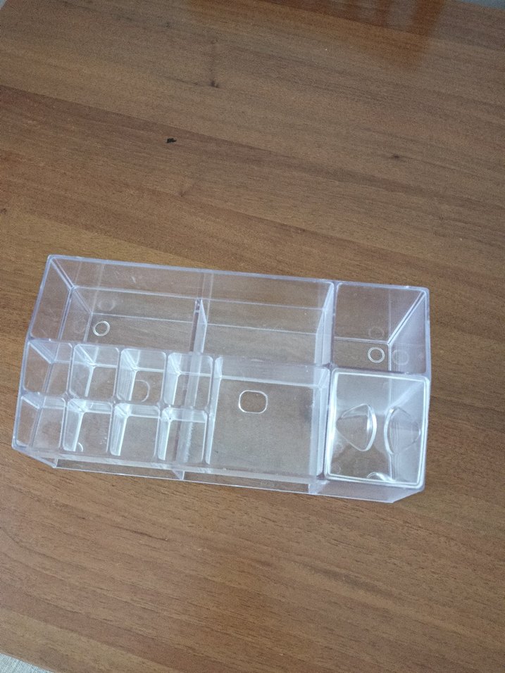 Şeffaf Makyaj Organizeri  veya malzeme düzenleyici - Görsel 4