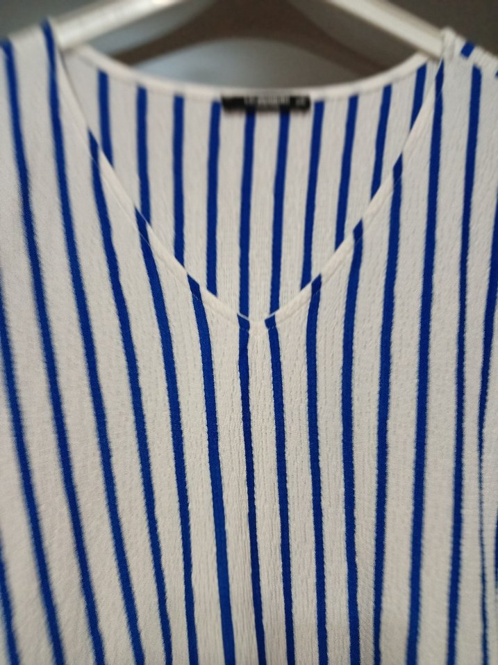 LC waikiki XXL Mavi Çizgili V Yaka elbise - Görsel 2