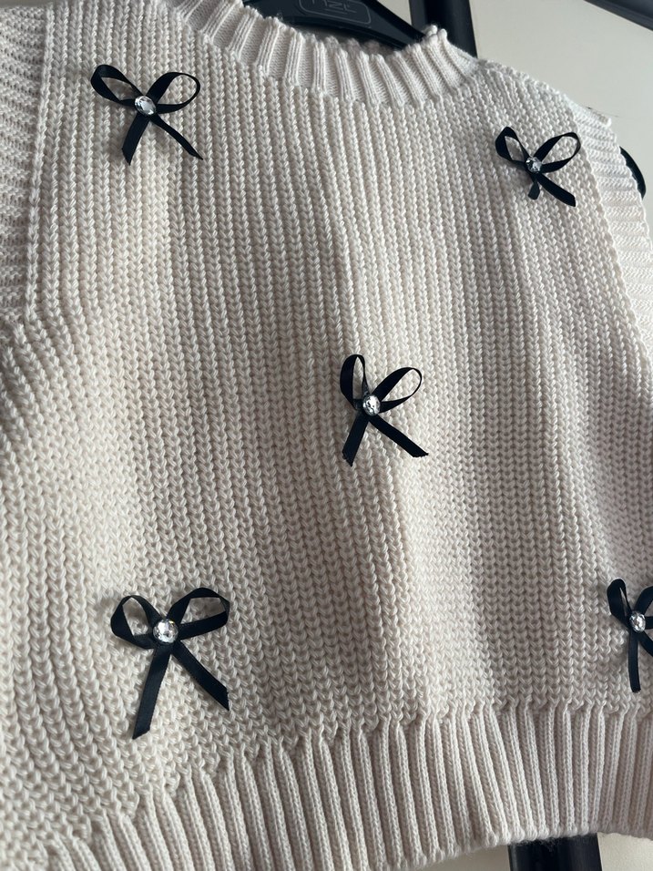 Kadın Beyaz Nakışlı Triko Süveter - Görsel 4