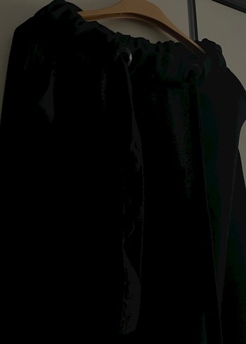 Kadın Siyah Midi Bol Kesim Kemerli Pantolon - Görsel 2