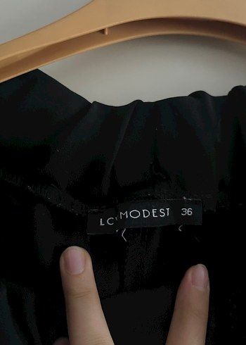 Kadın Siyah Midi Bol Kesim Kemerli Pantolon - Görsel 3