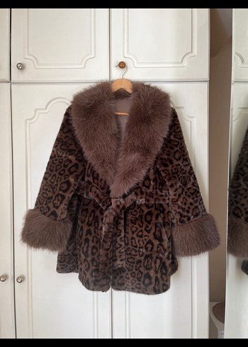 Kahverengi Leopar Desenli Midi Peluş Kaban