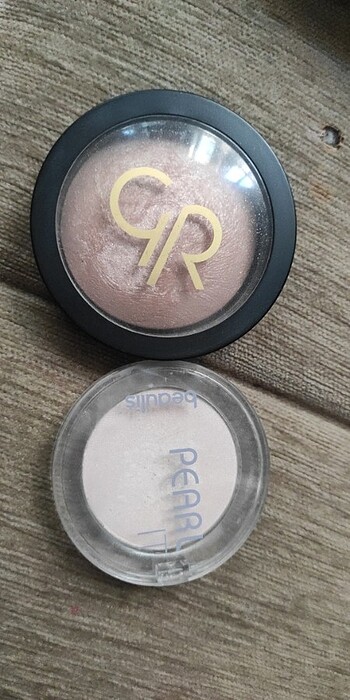 Higighter golden rose beaulis