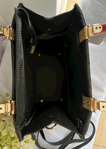 Parlak Siyah Chanel Kadın Çanta - Görsel 5