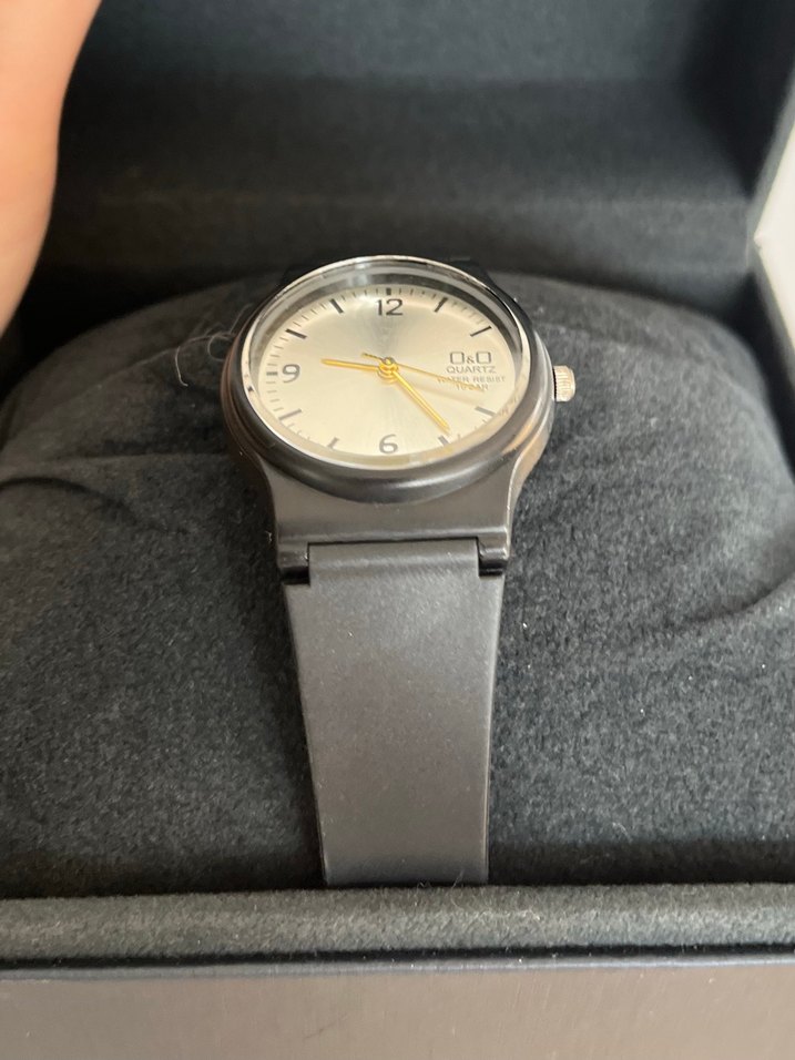 Siyah Minimalist Kadın Saati - Görsel 2