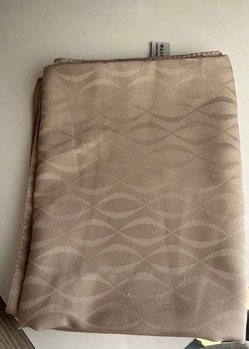 Bej Pliseli Kadın Şal - Görsel 3