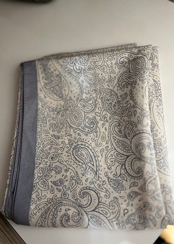 Gri Dantel Detaylı Kadın Şal - Görsel 2