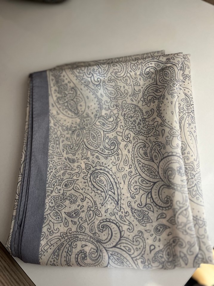 Gri Dantel Detaylı Kadın Şal - Görsel 2