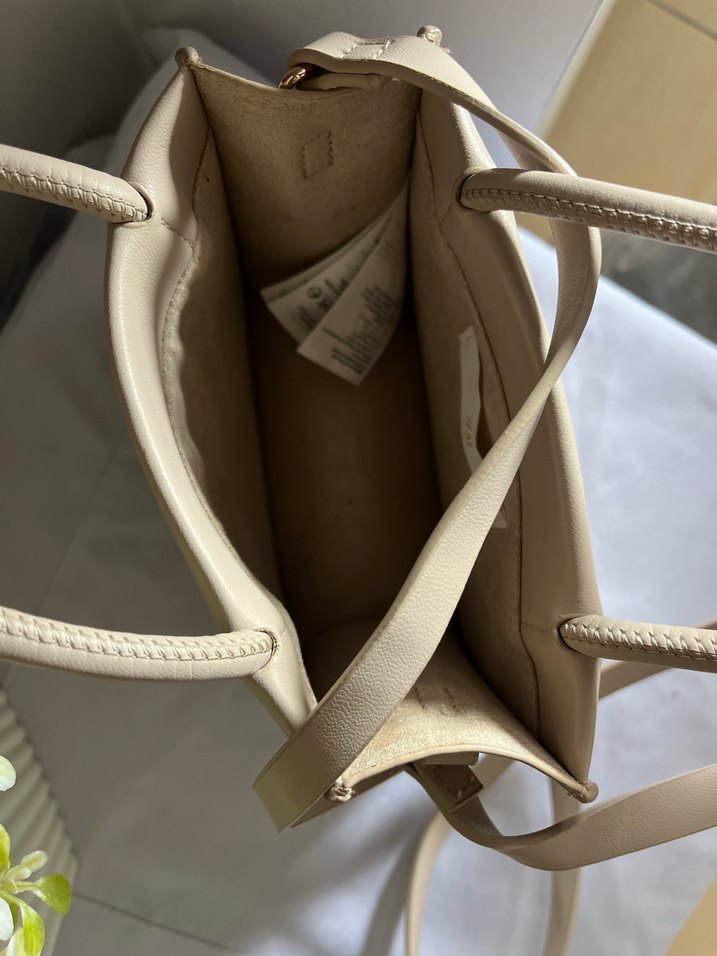 Bej Deri Minimalist Kadın Çanta - Görsel 4
