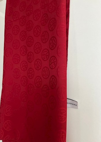 Kadın Kırmızı Saten Şal - Görsel 2