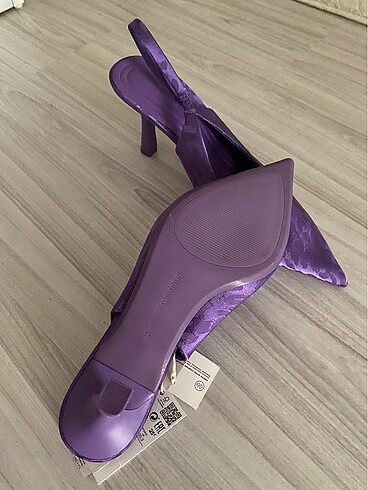 39 Beden Stradivarius topuklu