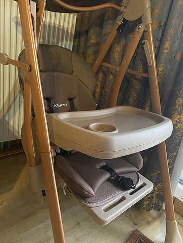 Beden kahverengi Renk BabyCare Salıncaklı Mama sandalyesi