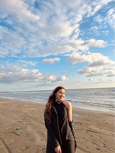 Happiness Saten Elbise