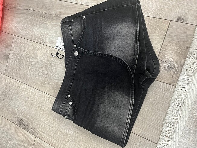 Bershka etiketli kot short