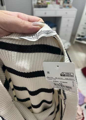 Beyaz Çizgili Mini Straplez Triko Elbise etiketli - Görsel 7