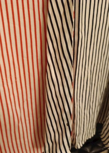 Çizgili, Düğmeli, V Yaka Kadın Bluz - Görsel 5