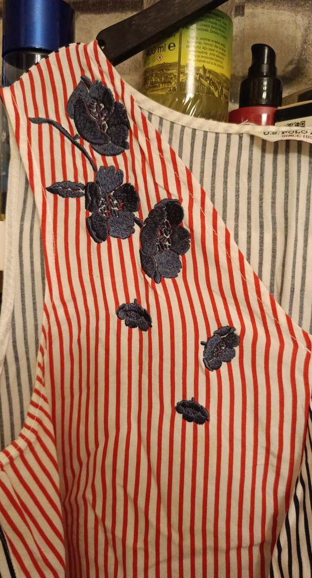 Çizgili, Düğmeli, V Yaka Kadın Bluz - Görsel 2