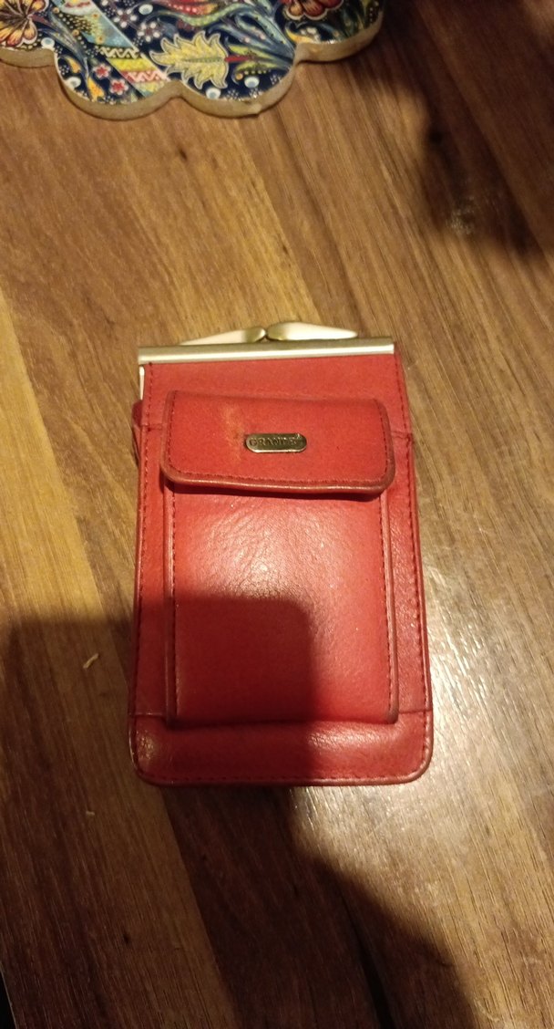 Kırmızı Deri Kadın sigaralık ve çakmak Cüzdanı - Görsel 2