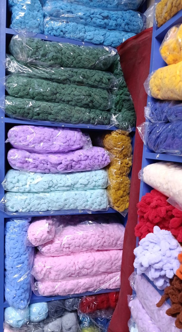 Alize puffy bir pakette 5 tane var 350 TL ilmekli iplikler - Görsel 2