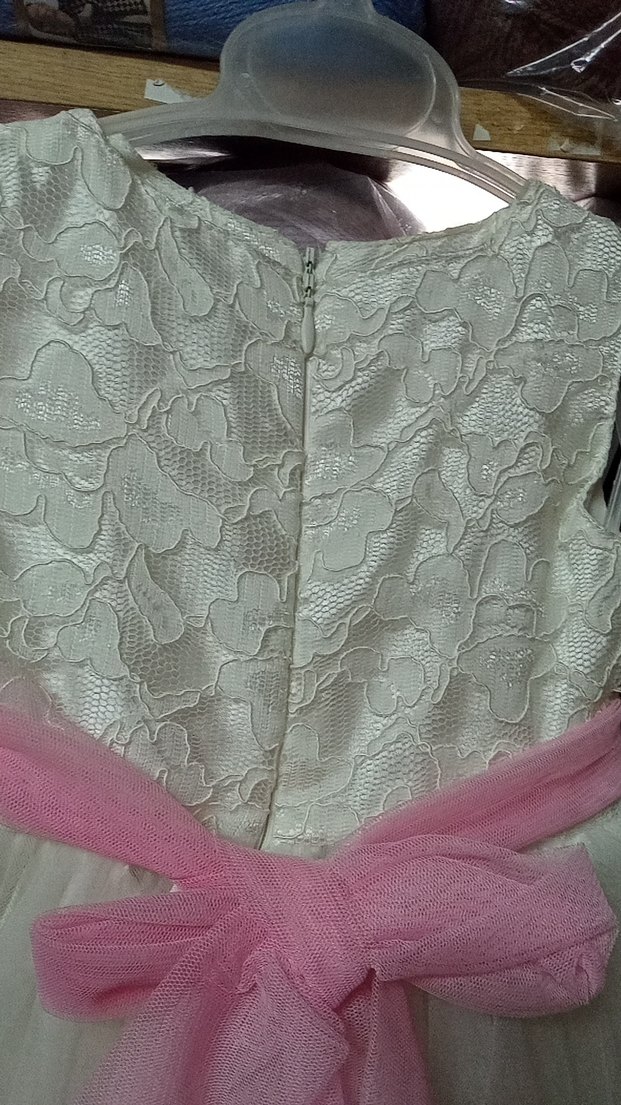 Kız Çocuk kırık Beyaz Dantelli gelinlik son iki tane  1 ve 2 yaş - Görsel 4