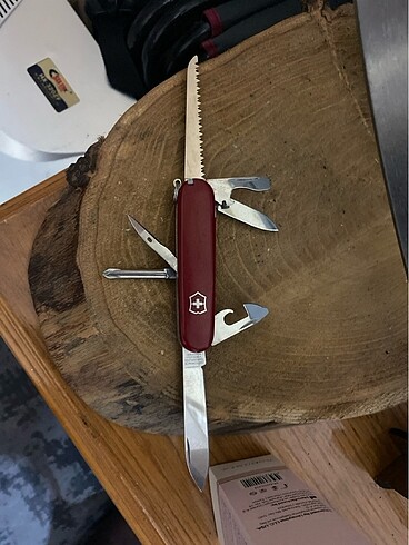 Victorinox Hiker 1.4613