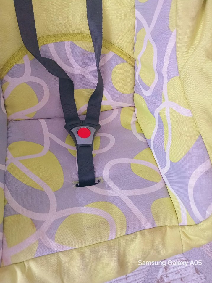 Sarı Desenli Bebek Oto Koltuğu - Görsel 2