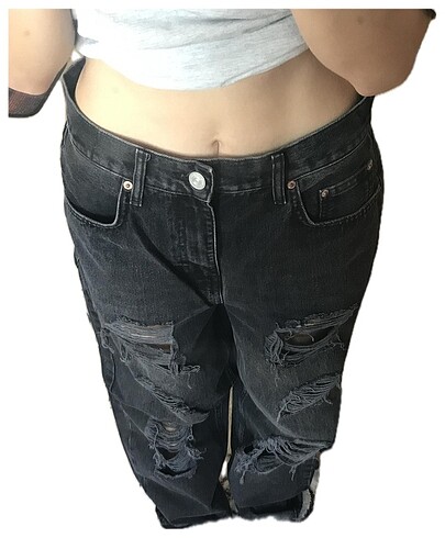 BDG Eskitme Yırtık Paçalı Jean