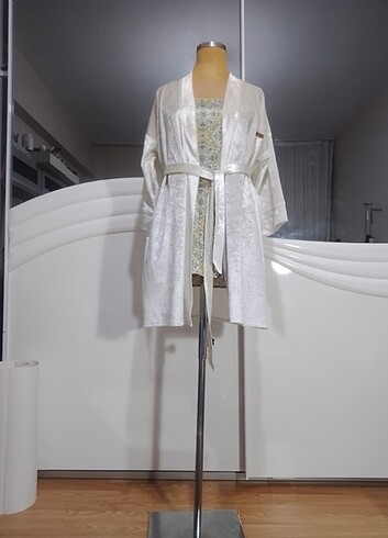 Sabahlıklı pijama takım 