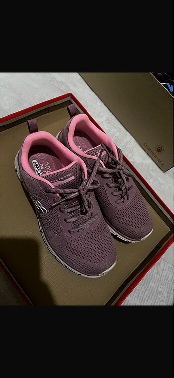 Skechers spor ayakkabı