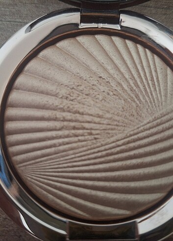 Estee Lauder Estee Lauder, Bronze Goddes Aydinlatici pudra