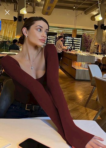 Bordo V Yaka Deri Kadın Bluz - Görsel 2