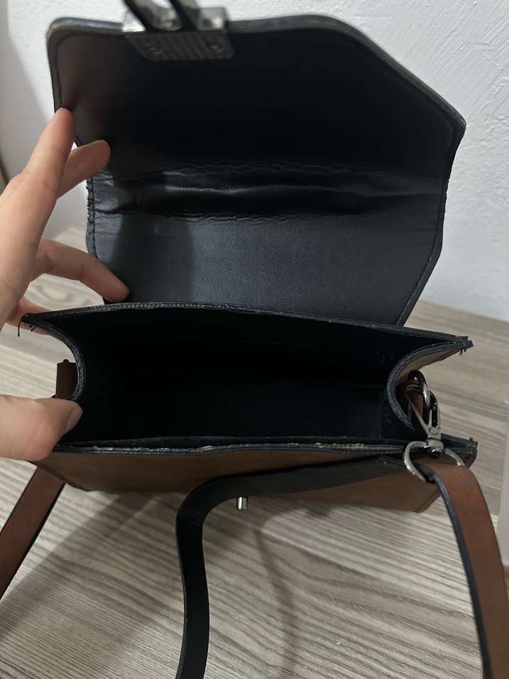 Kahverengi Vintage Kilitli Deri Kadın Çanta - Görsel 4