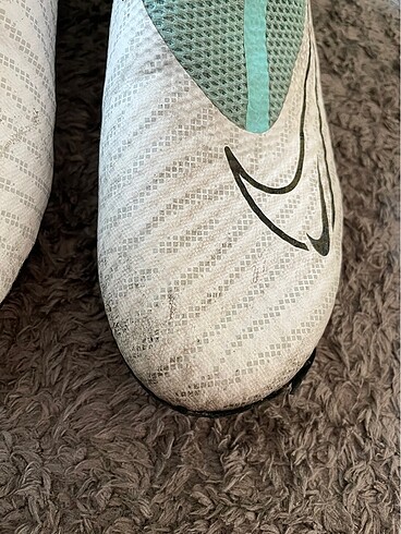 44 Beden beyaz Renk Nike Phantom Gx Krampon