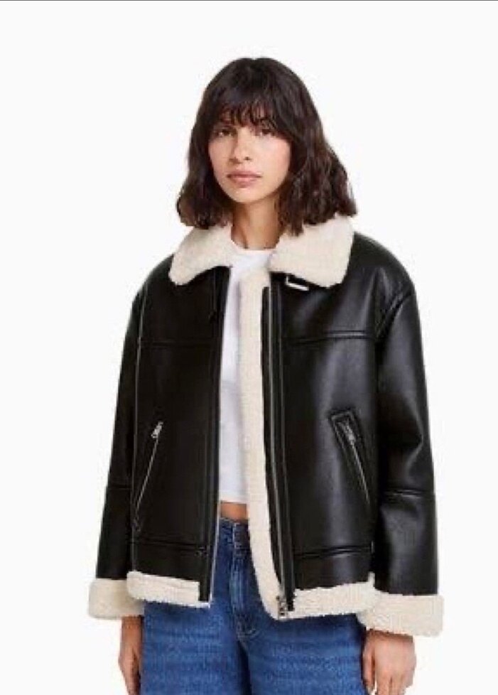 BERSHKA SİYAH KÜRKLÜ DERİ CEKET - Görsel 3