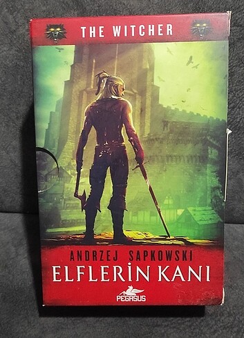 Witcher Kitap 