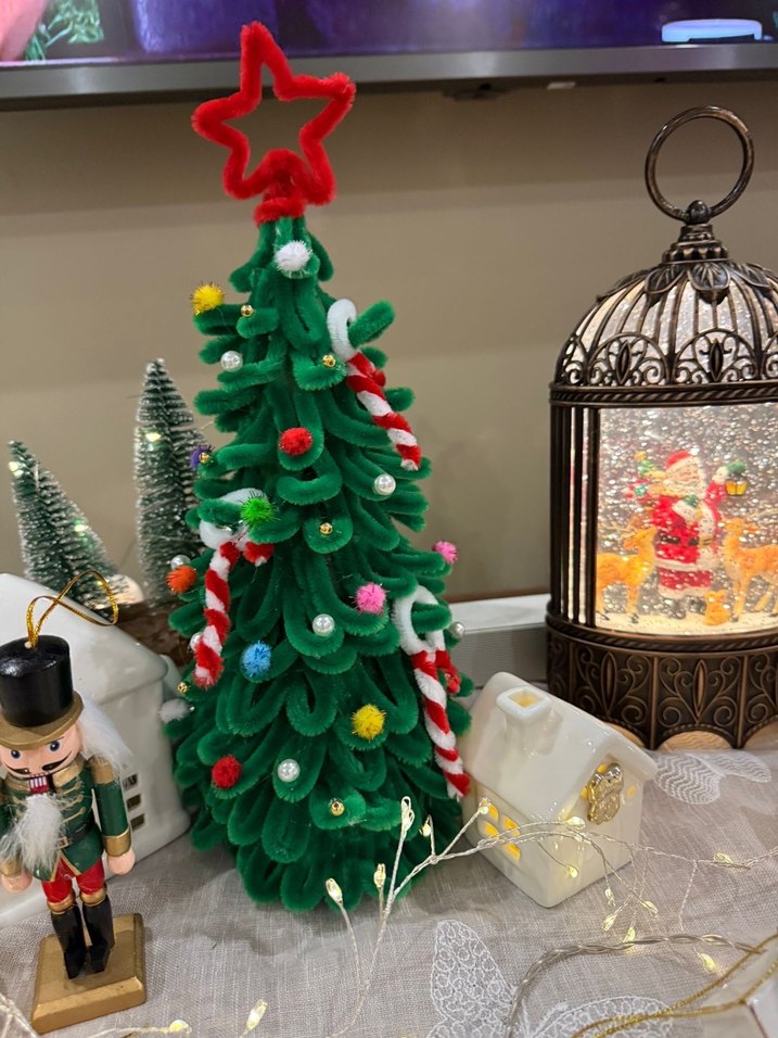El yapımı Yılbaşı Ağacı Dekoru - Görsel 4