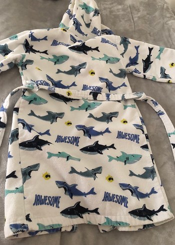 Kapüşonlu Erkek Çocuk Bornoz - Görsel 3