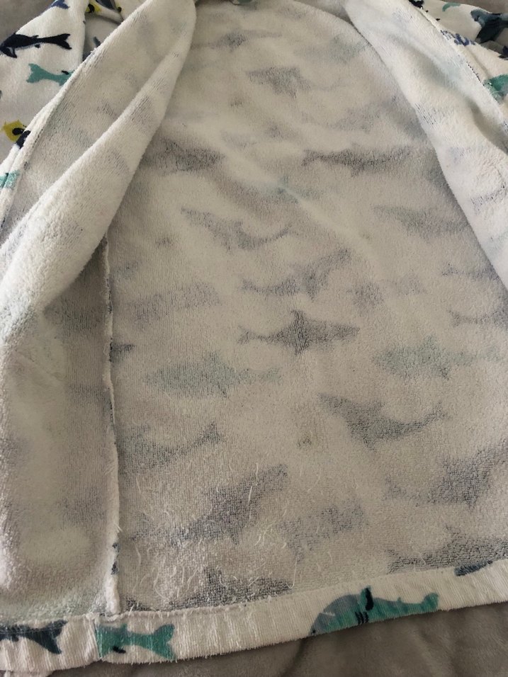 Kapüşonlu Erkek Çocuk Bornoz - Görsel 2