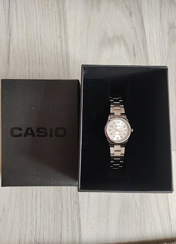 Casio Casio saat 