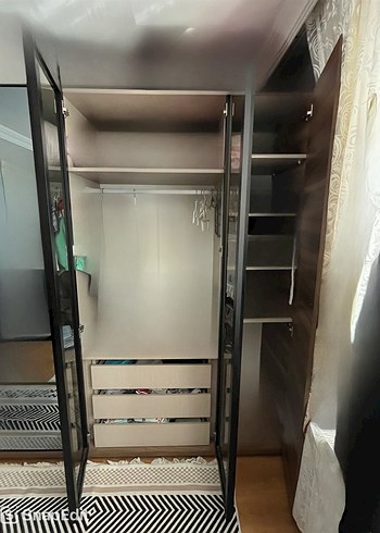  Beden Yeni gibi altı kapaklı gardolap