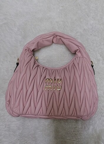  Beden Miu miu